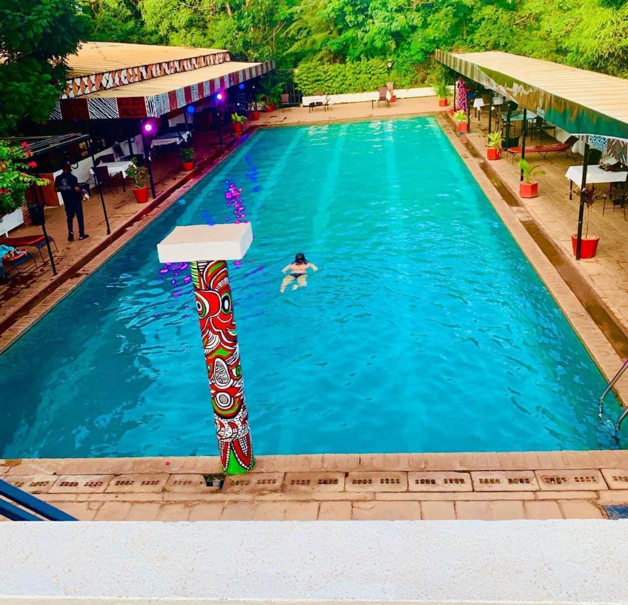 Hotel Ricardo واغادوغو المظهر الخارجي الصورة